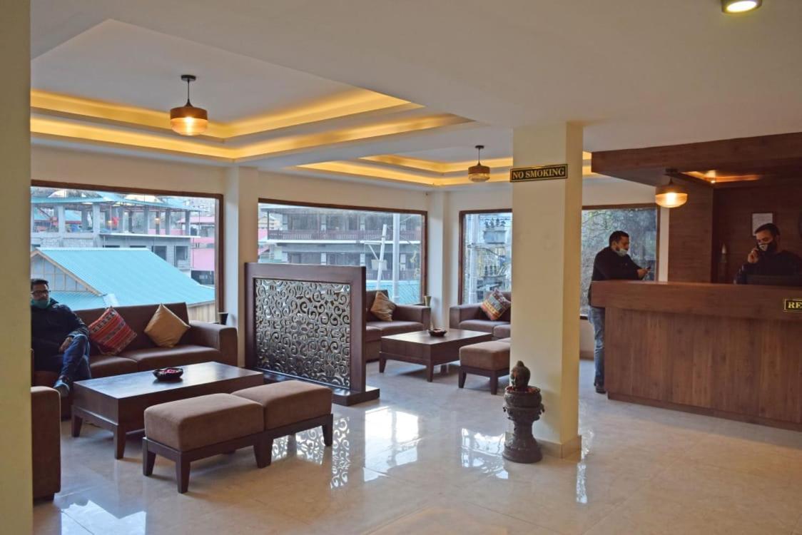 Hotel Alpas Manali - Manali (Himachal Pradesh) — Photos 2